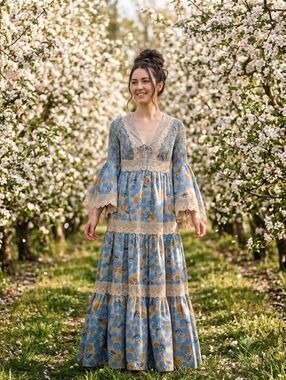 Vtg. Tiered Maxi Dress